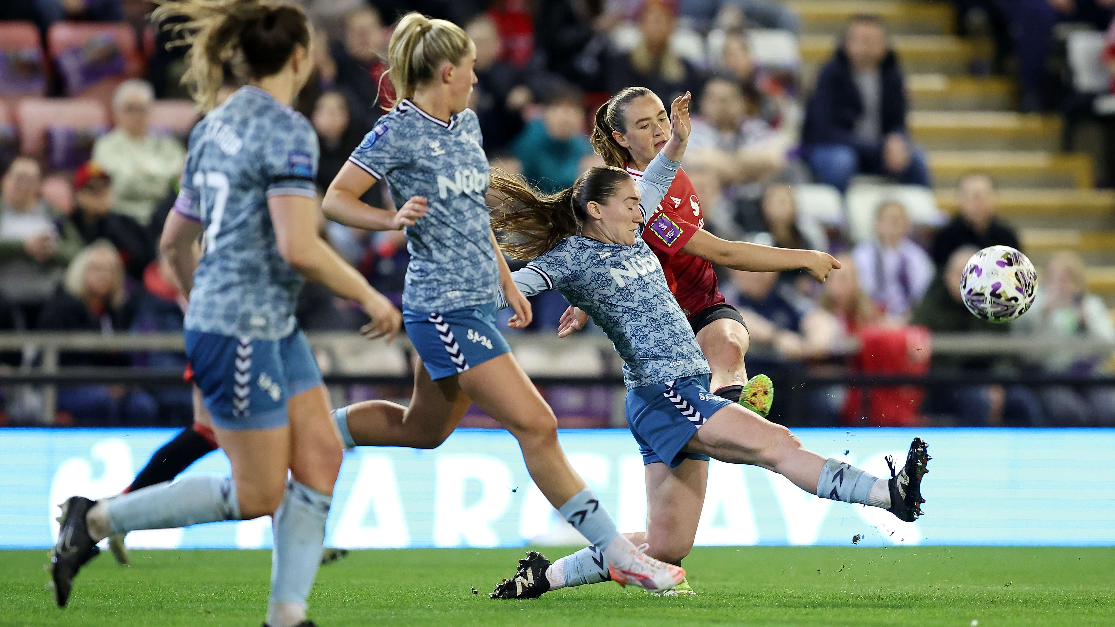 中後衛阿勞 中後衛阿勞